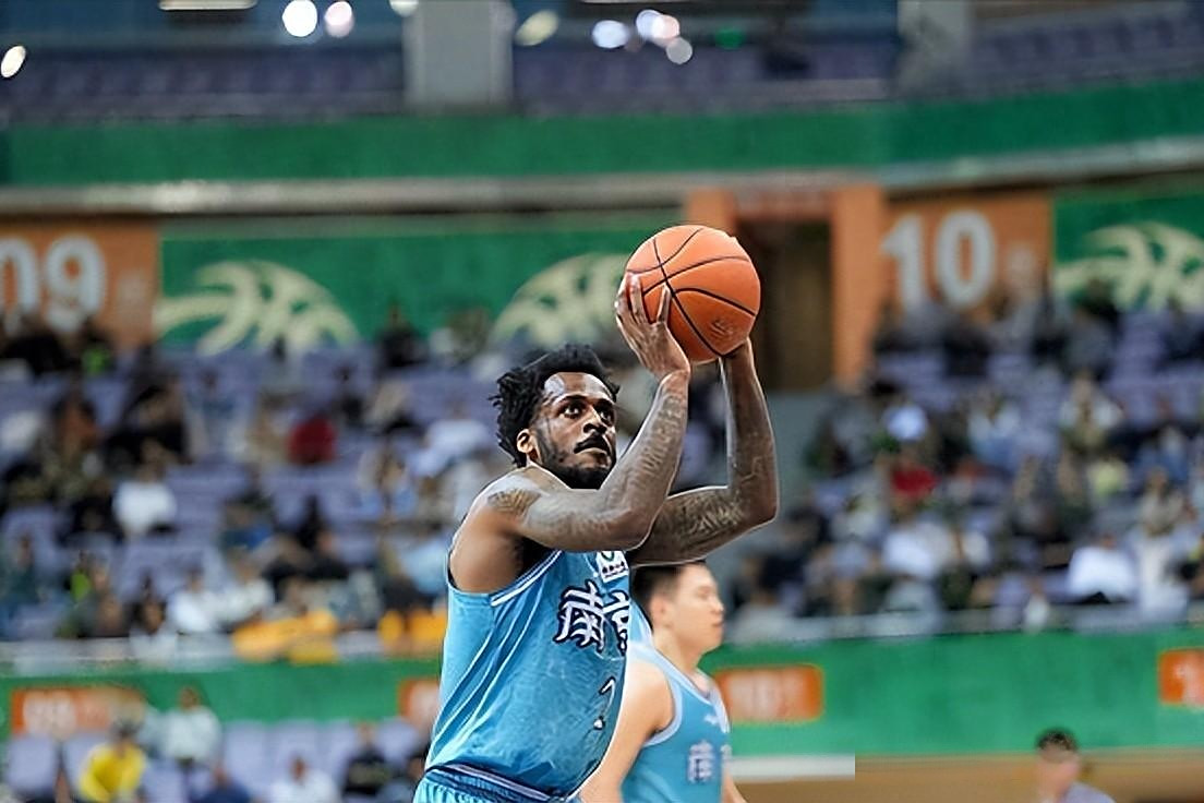 开云体育-关于大师赛巅峰对决！渝州独角兽队爆冷胶东鲨队队，游泳赛场再起波澜；冲刺阶段不容有失的信息